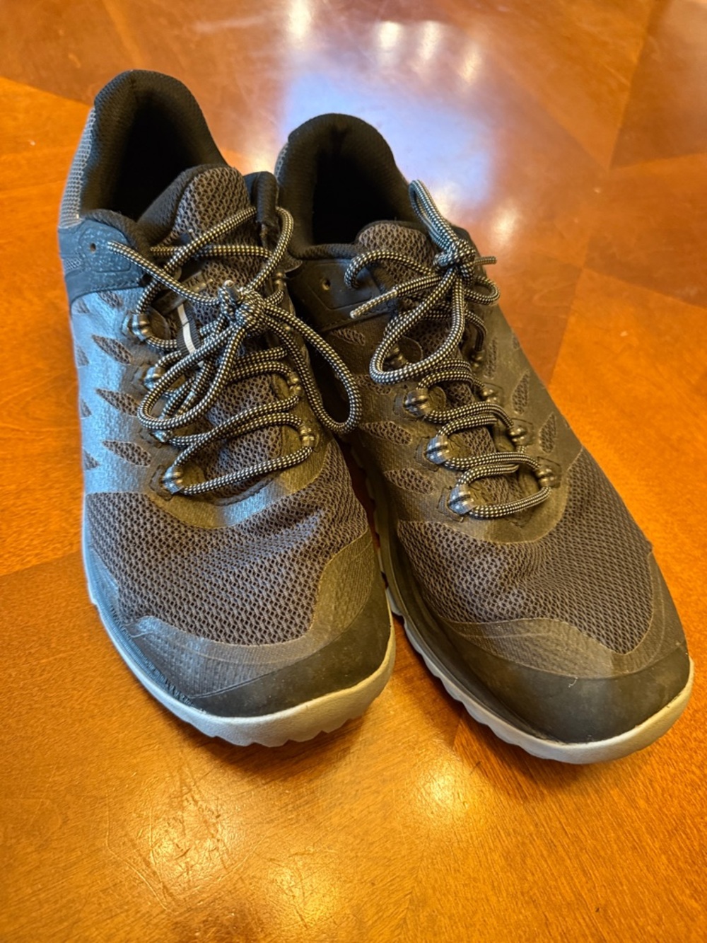 Merrell Men's Black Athletic Mesh Athletic Shoes